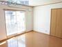 居室・リビング　別の部屋の写真です