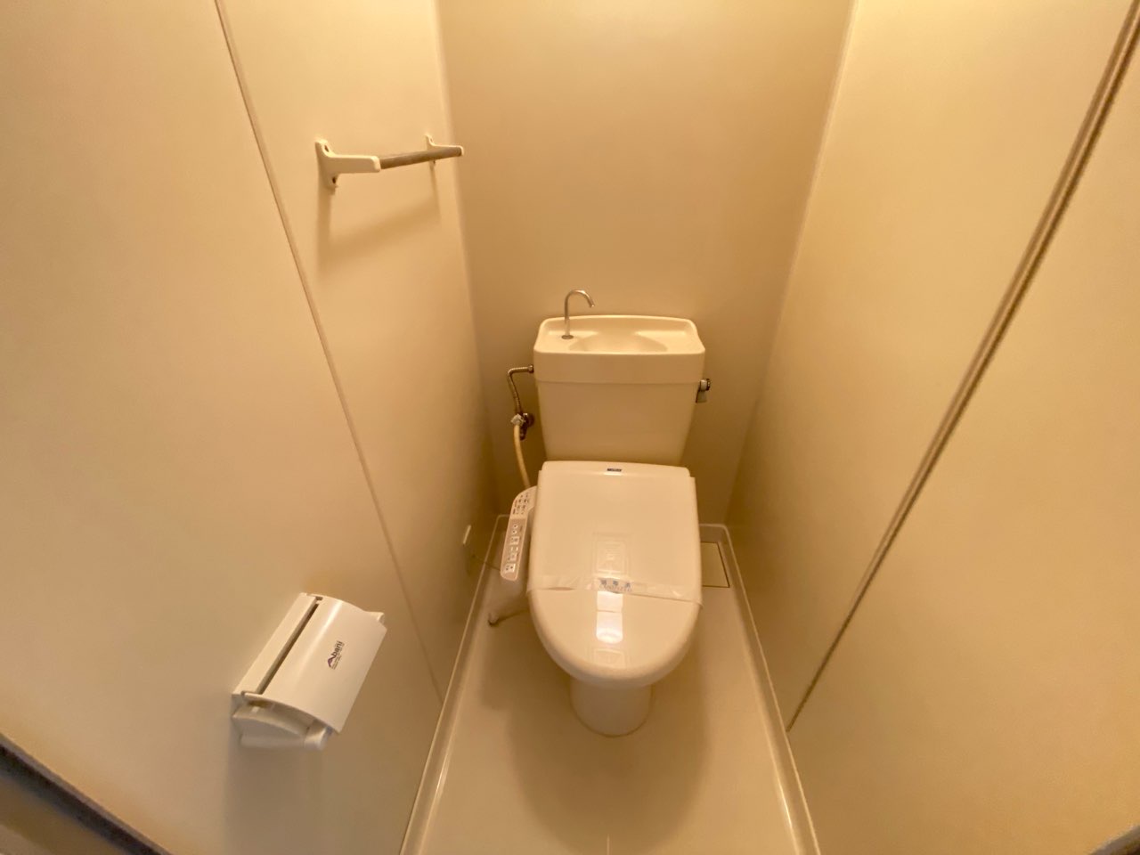 トイレ　バストイレセパレートです