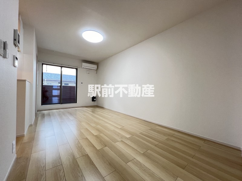庭　２０３