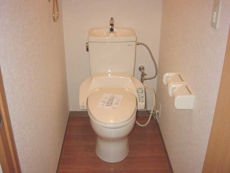 トイレ　図面と現状に相違がある場合には現状を優先