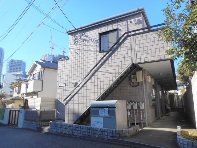 建物外観　二子玉川駅徒歩８分　閑静な住環境