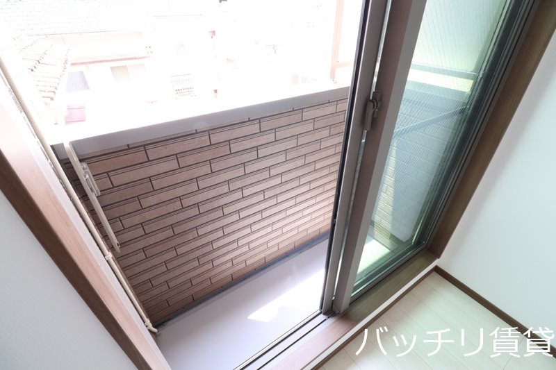 バルコニー　画像は同シリーズタイプの為、参考写真になります。