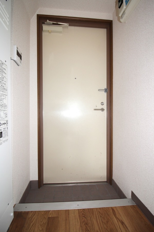 玄関　玄関