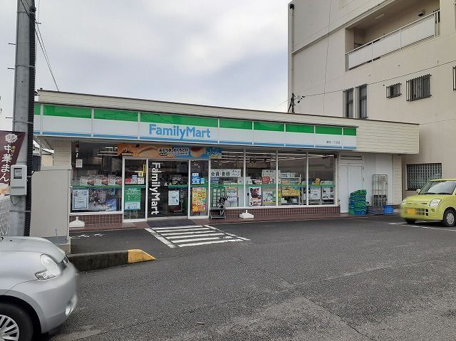 コンビニ　ファミリーマート　藤枝一丁目店（コンビニ）まで510m