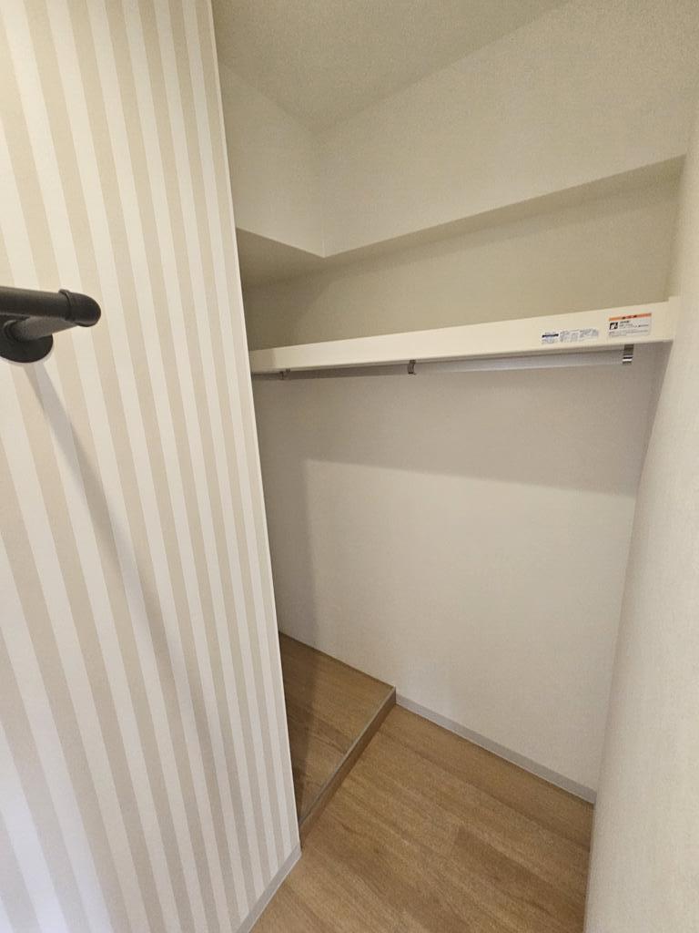 収納　ウォークインクローゼット