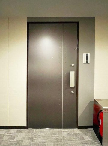 玄関　別部屋画像参照