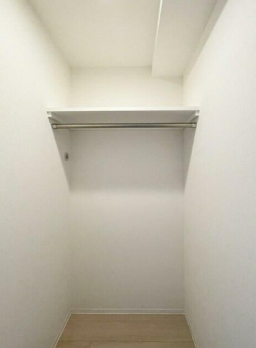 収納　別部屋画像参照