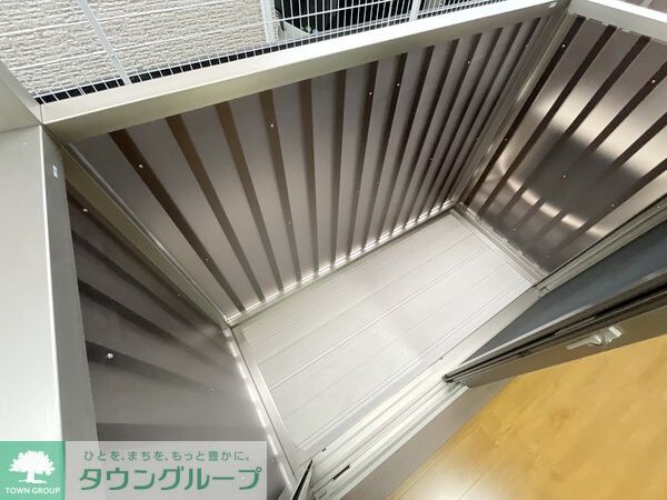バルコニー　バルコニー