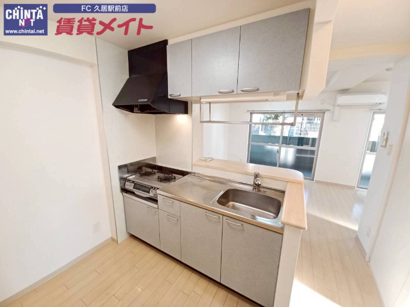 キッチン　同型参考写真