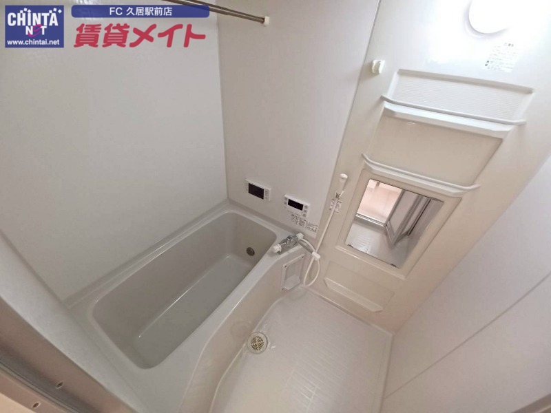 バス・シャワールーム　同型参考写真