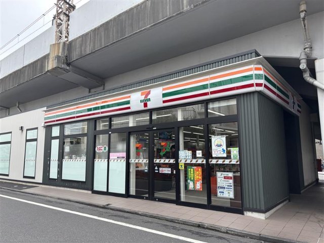 コンビニ　セブンイレブン吉祥寺南町５丁目店（コンビニ）まで196m
