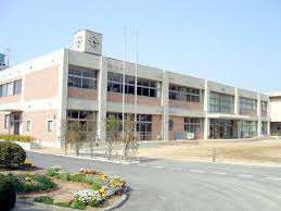 小学校　岡山市立彦崎小学校（小学校）まで532m