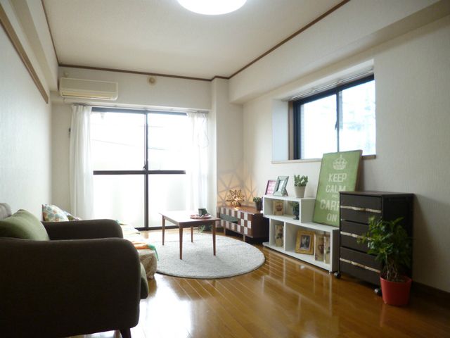 居室・リビング　インテリアや家具は設備ではありません