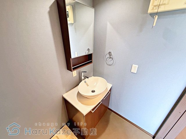 名鉄常滑線 道徳駅 徒歩5分 2階建 築16年の内装写真