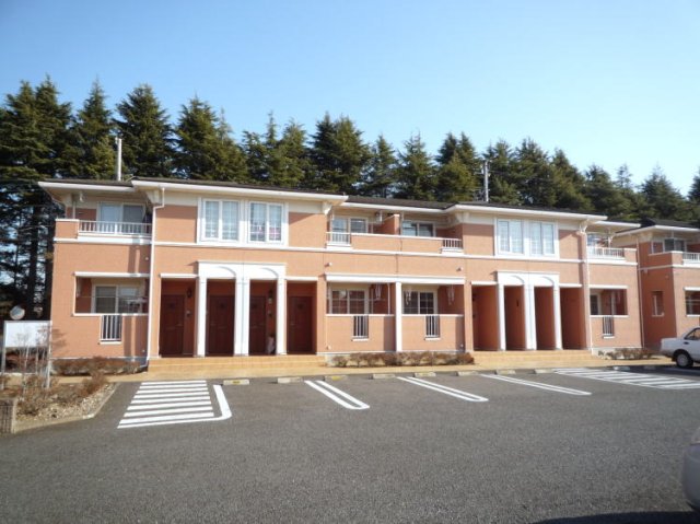 駐車場　駐車場に車を止められます