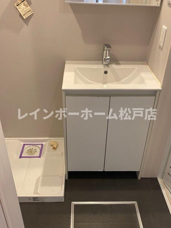 洗面設備　忙しい朝には欠かせない洗面所です