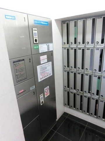 エントランス　★エントランスです★