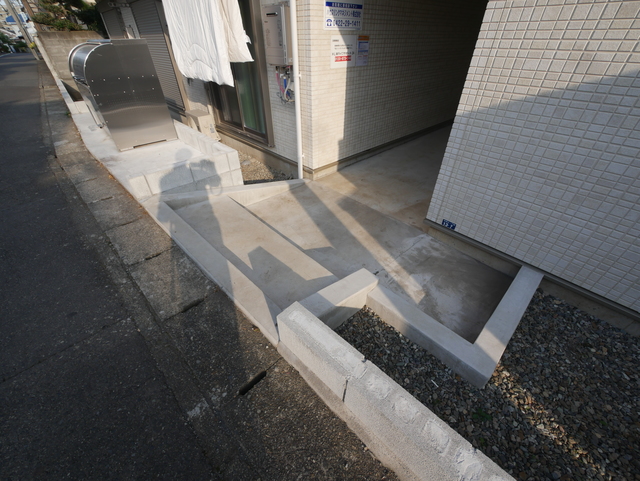 エントランス　★綺麗なエントランスですね★
