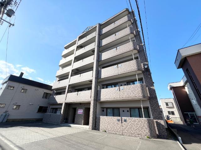 建物外観　外観写真（昼）