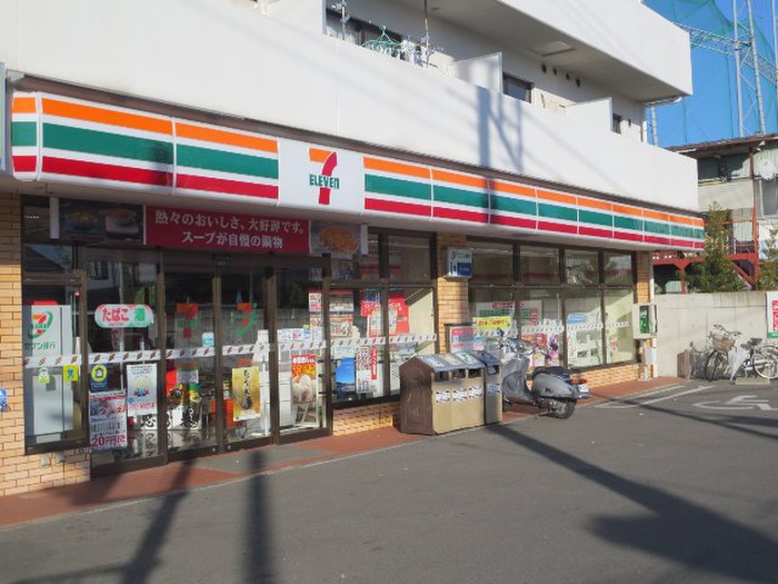 コンビニ　セブンイレブン横浜日吉５丁目店（コンビニ）まで193m