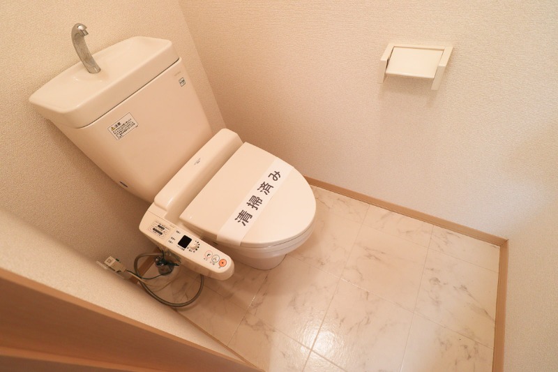 トイレ　図面と現状に相違がある場合には現状を優先