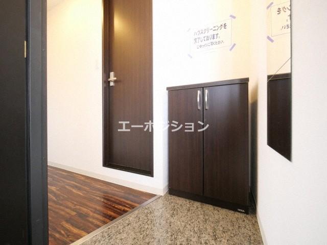 玄関　セレブコート日本橋