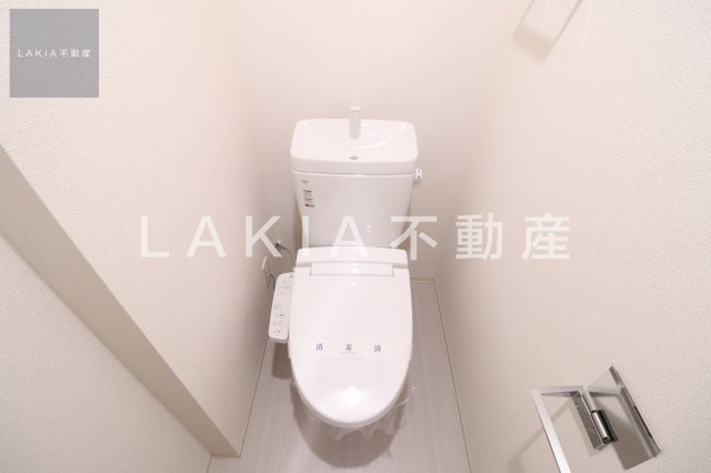 ララプレイス大阪ウエストゲートのトイレ写真