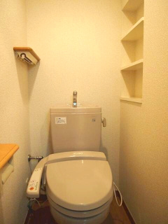 トイレ　トイレもきれいです