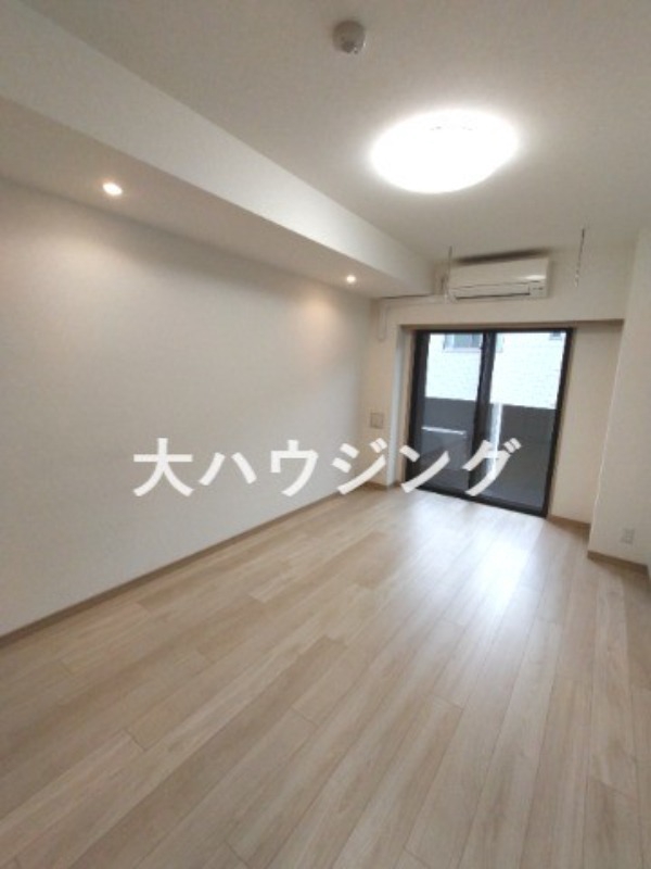 ルーブル南馬込参番館の居間写真
