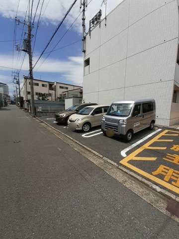 駐車場　駐車場があります
