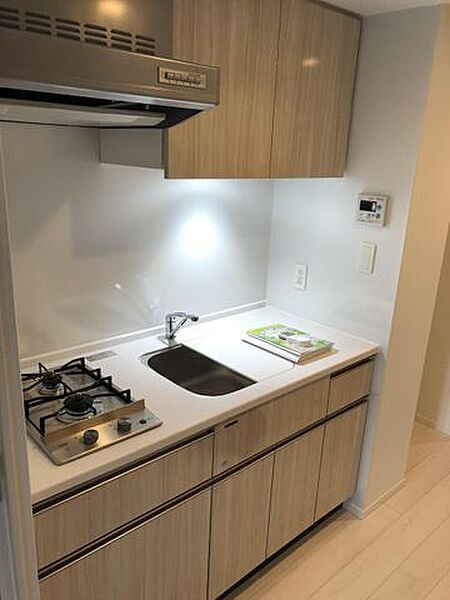 キッチン　写真は同タイプ住居です。