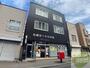 郵便局　札幌南六条郵便局（郵便局）まで357m