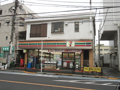 コンビニ　セブンイレブン中野6丁目店（コンビニ）まで242m