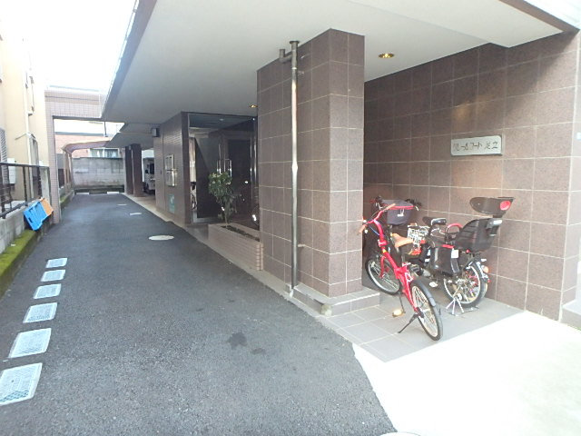 ＪＲ京浜東北線 王子駅 徒歩15分 3階建 築30年のその他写真