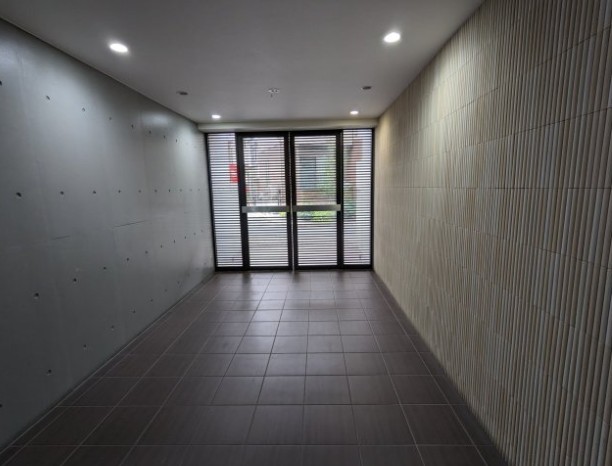 ＪＲ山手線 大崎駅 徒歩10分 4階建 築15年の外観写真