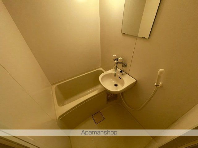 レオパレスフェリスの風呂写真