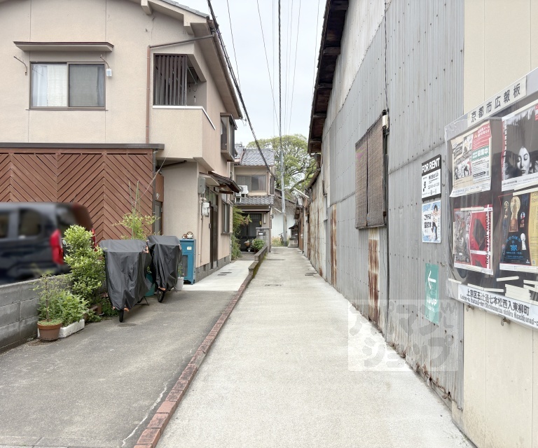 上京区東柳町貸家の外観写真