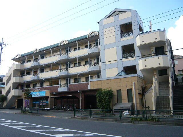 ラックスハイム鶴川I