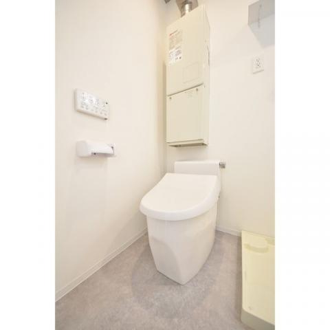 東急池上線 蓮沼駅 徒歩3分 5階建 築1年のトイレ写真