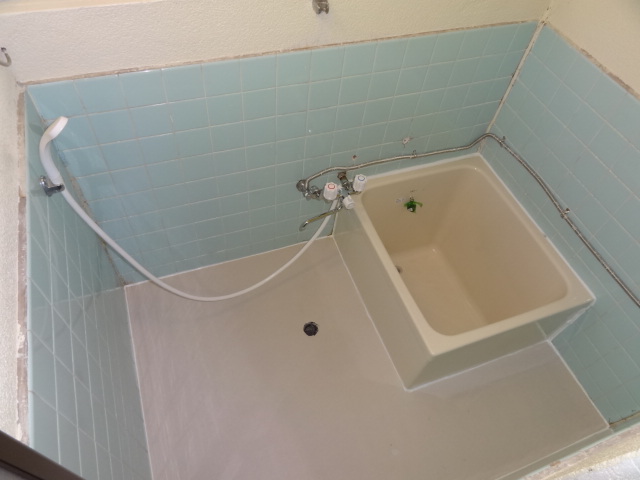 バス・シャワールーム　浴槽を新調！