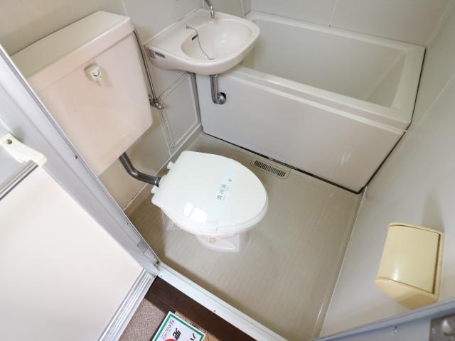 トイレ　落ち着いたトイレです
