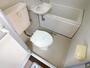 トイレ　落ち着いたトイレです