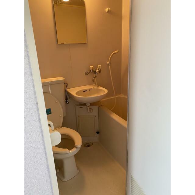 トイレ　浴室内にトイレがあります！