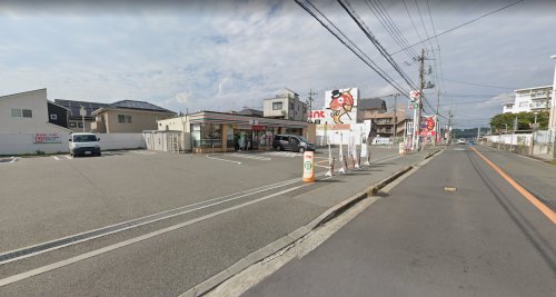 コンビニ　セブン-イレブン 伊川谷住宅前店（コンビニ）まで374m