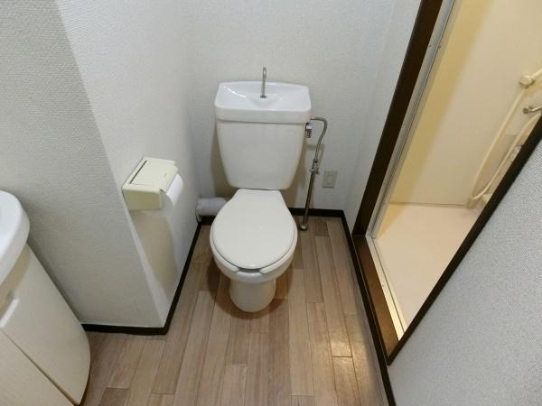 【エスポワールなつめのトイレ】