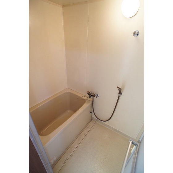 バス・シャワールーム　浴室