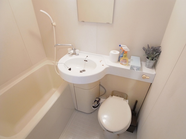 バス・シャワールーム