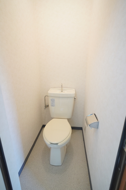 松沢ハイムBのトイレ写真