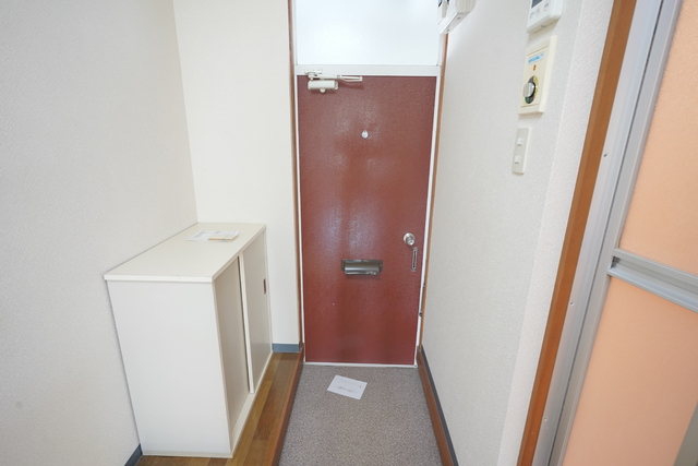 松沢ハイムBの玄関写真