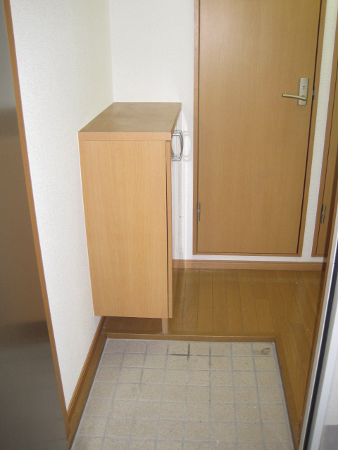 玄関　同型タイプ